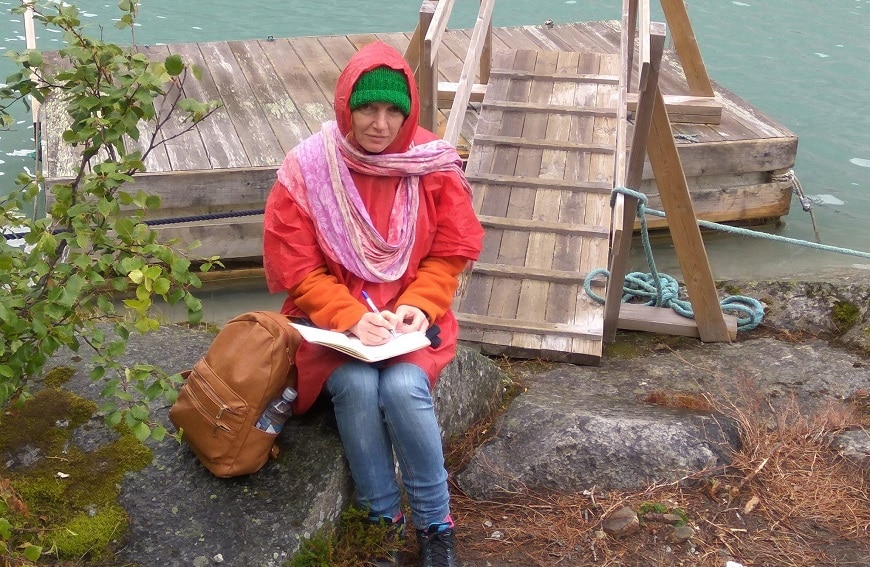 נעה כותבת בלוג בנורווגיה. צילום מאת סיגלית שביט